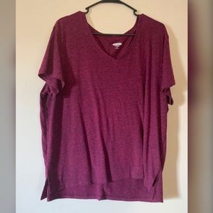 💜Reddish/Purple v-neck boyfriend Tee💜